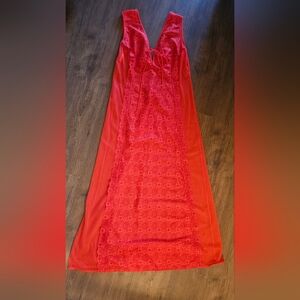 Elegant Red Lace Chemise
